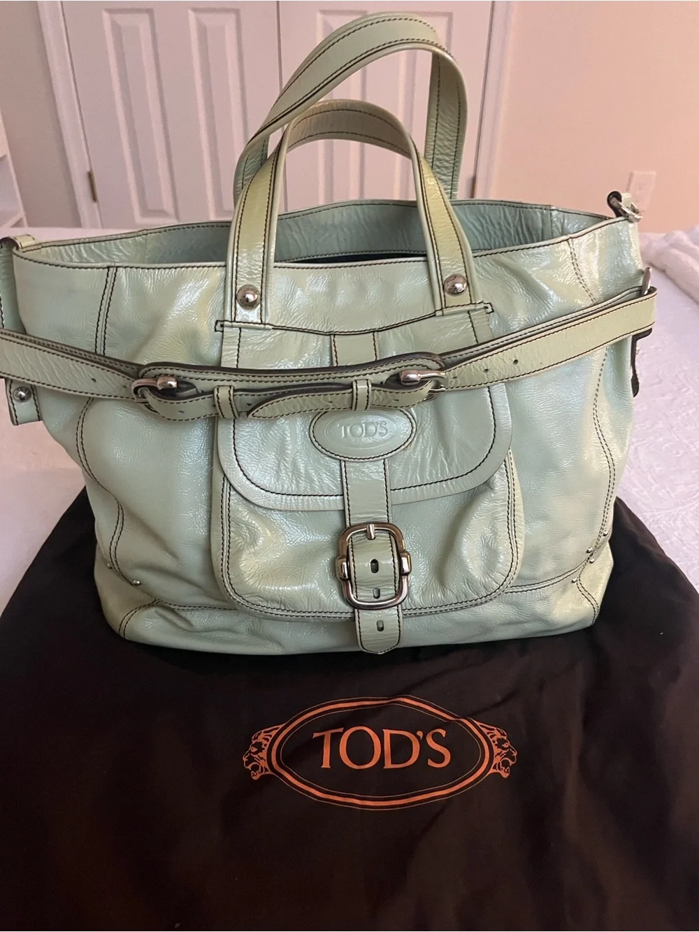 TOD'S Mint Green Leather Tote with Buckle-Front Pocket
